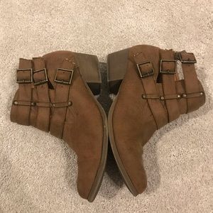 Coconuts Brown suede booties